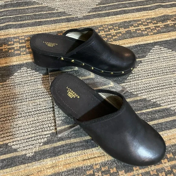 Black leather wooden clogs with gold studs - Picture 2 of 7